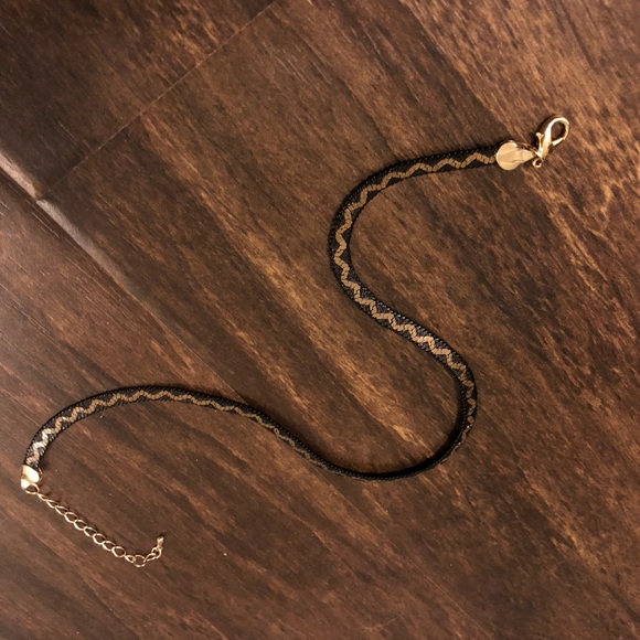 Reversible Chocker - Picture 1 of 4
